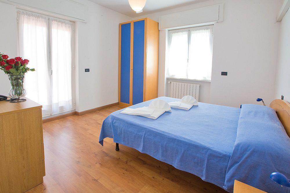 Residenza Adelaide Aparthotel Finale Ligure Ngoại thất bức ảnh
