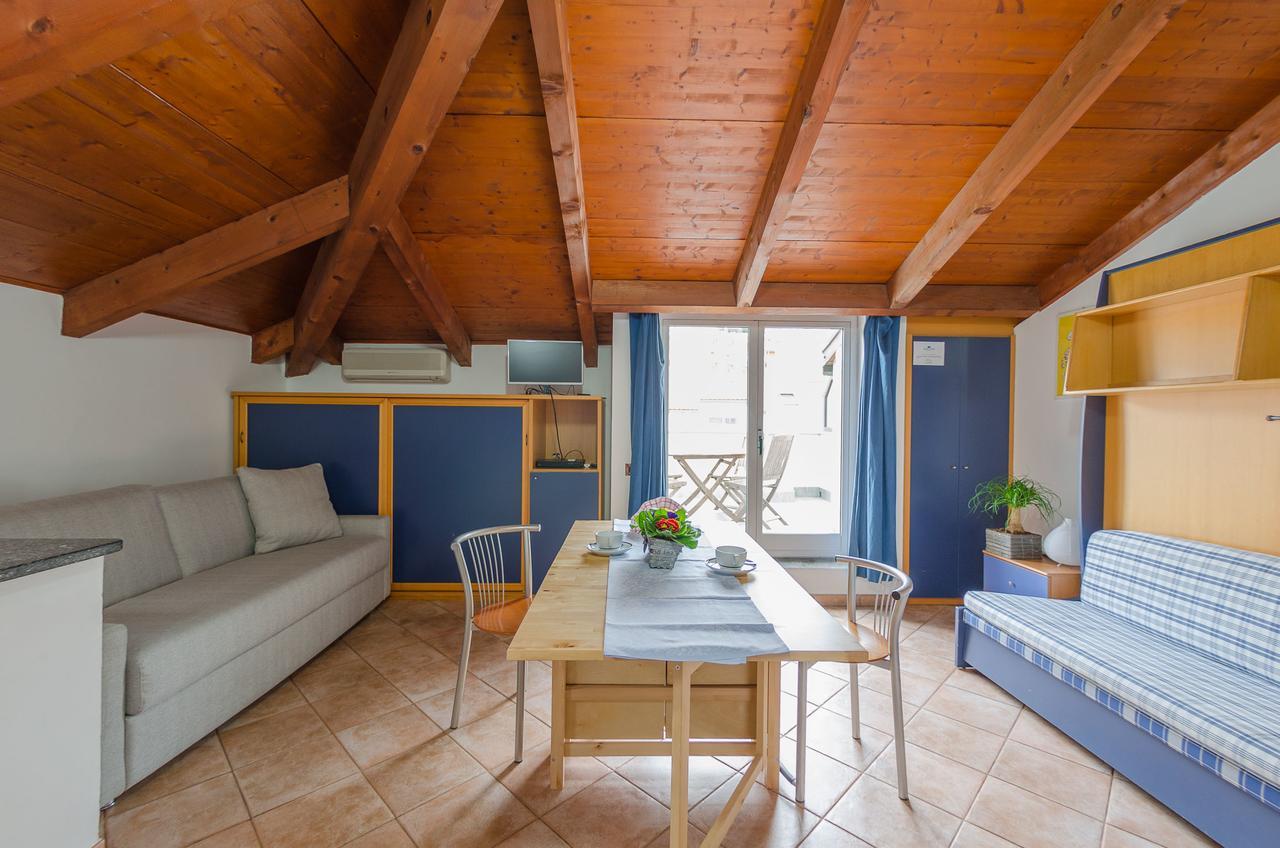 Residenza Adelaide Aparthotel Finale Ligure Ngoại thất bức ảnh