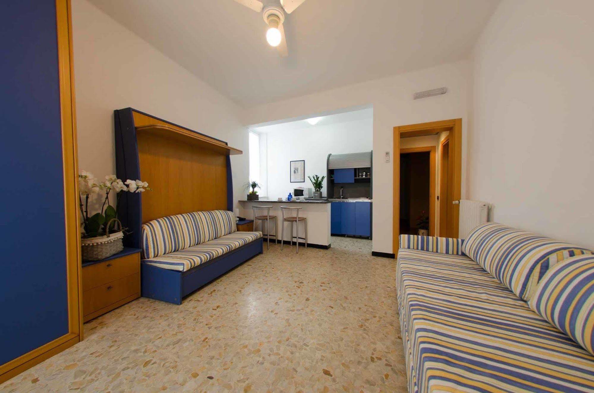 Residenza Adelaide Aparthotel Finale Ligure Ngoại thất bức ảnh
