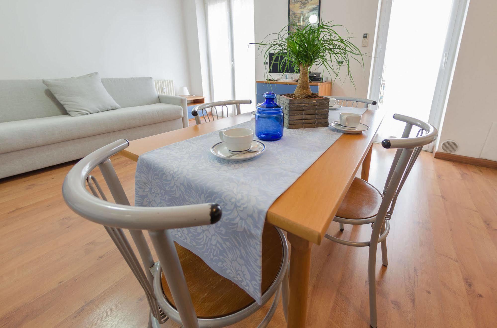 Residenza Adelaide Aparthotel Finale Ligure Ngoại thất bức ảnh