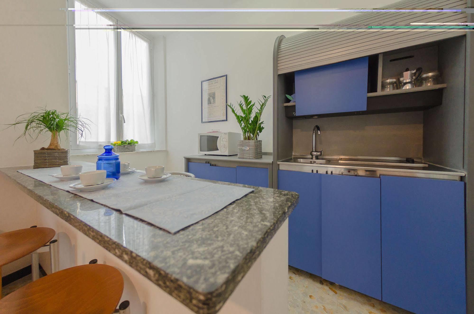 Residenza Adelaide Aparthotel Finale Ligure Ngoại thất bức ảnh