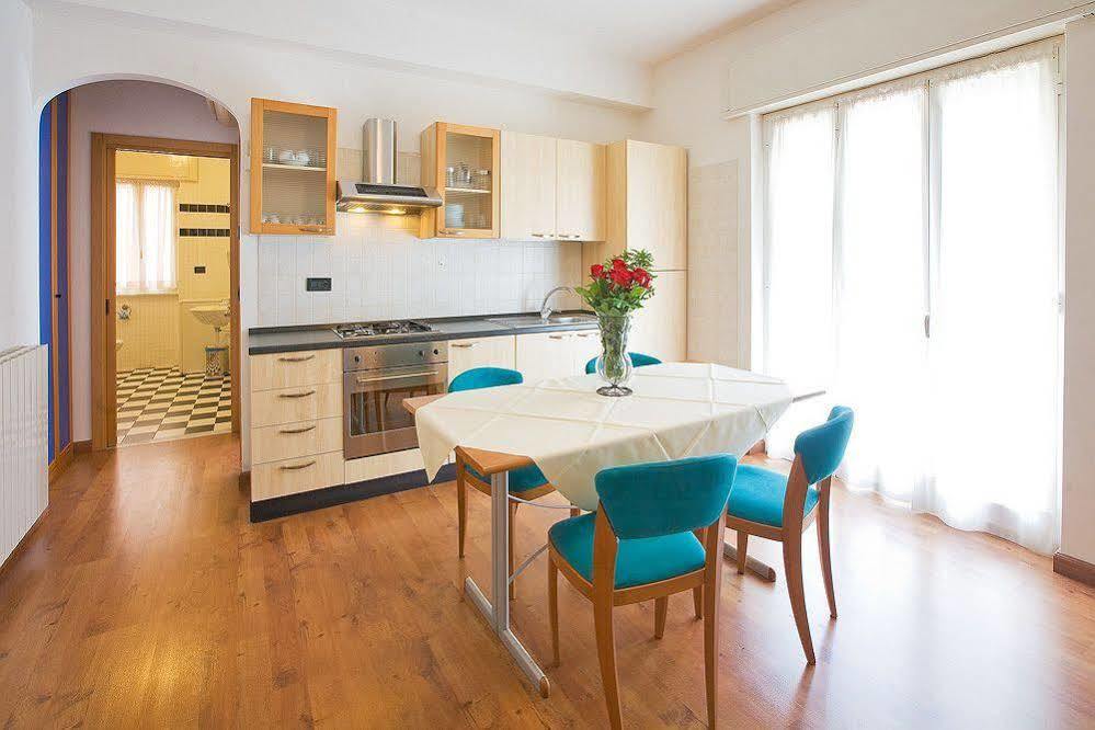 Residenza Adelaide Aparthotel Finale Ligure Ngoại thất bức ảnh
